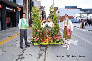 50- Parade 221